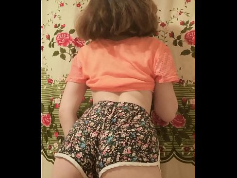 ❤️ Sexig ung babe som strippar av sig sina shorts inför kameran Sluts at sv.porn-tub-sexer.ru ☑